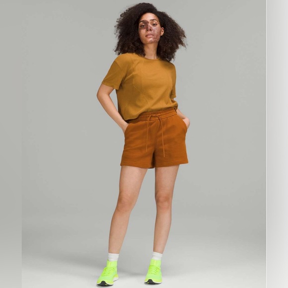 Lululemon Loungeful High-Rise Short 4" - Picture 2 of 7